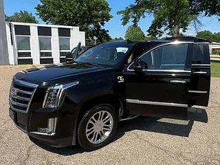 Cadillac SUV 
